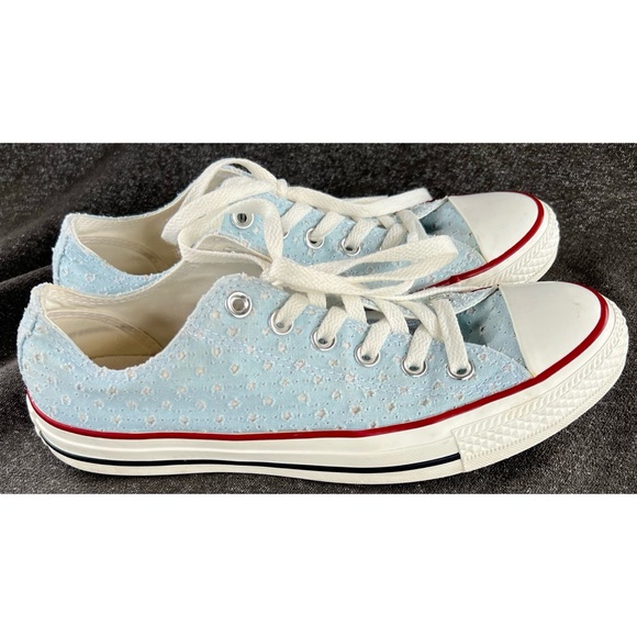 Converse Baby Blue Eyelet Sneakers Men 7 or Women 9 - Picture 3 of 15